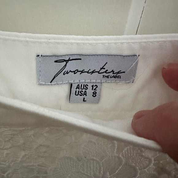 Jaus Addison Two Piece Set - Picture 3 of 7